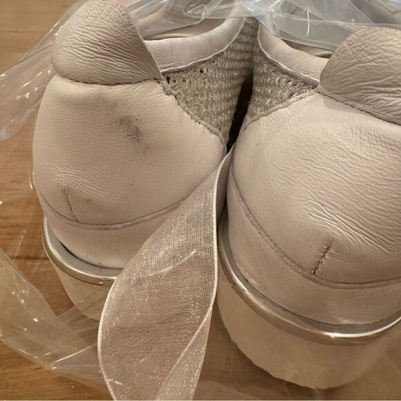 NOVALEE GLITTER MESH PLATFORM SNEAKERS IN SILVER - Picture 3 of 11